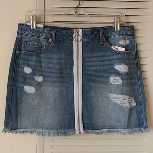 Forever 21 Distressed Denim Skirt - Picture 1 of 3